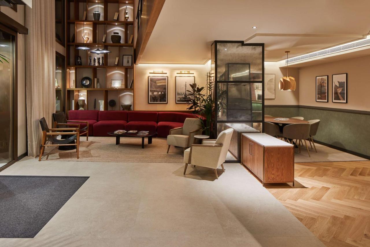 Via Sants Hotel Barcelona, Tapestry Collection By Hilton Εξωτερικό φωτογραφία