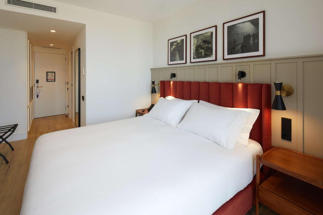 Via Sants Hotel Barcelona, Tapestry Collection By Hilton Εξωτερικό φωτογραφία